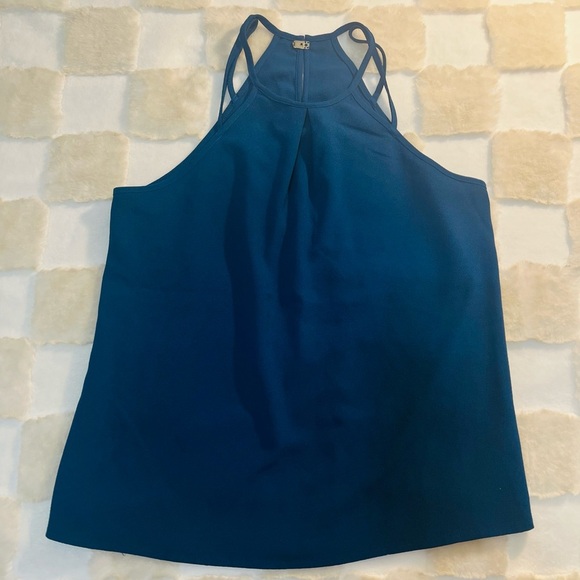 ‼️FINAL SALE MUST GO‼️H&M GORGEOUS TOP✨ - Picture 1 of 6